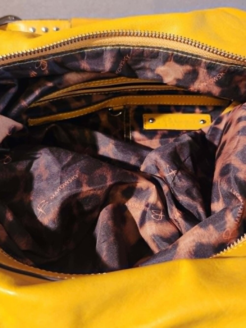 B. Makowsky Yellow Leather Slouchy Hobo Studded Shoulder Bag Large - Picture 4 of 6